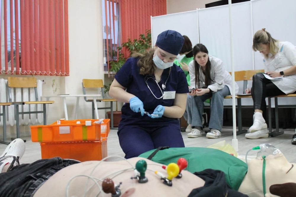 В медколледжах Минздрава Крыма проходят соревнования для внутреннего отбора на право участия в региональном этапе чемпионата по профессиональному мастерству «Профессионалы» В медколледжах Минздрава Крыма проходят соревнования для внутреннего отбора на право участия в региональном этапе чемпионата по профессиональному мастерству «Профессионалы»