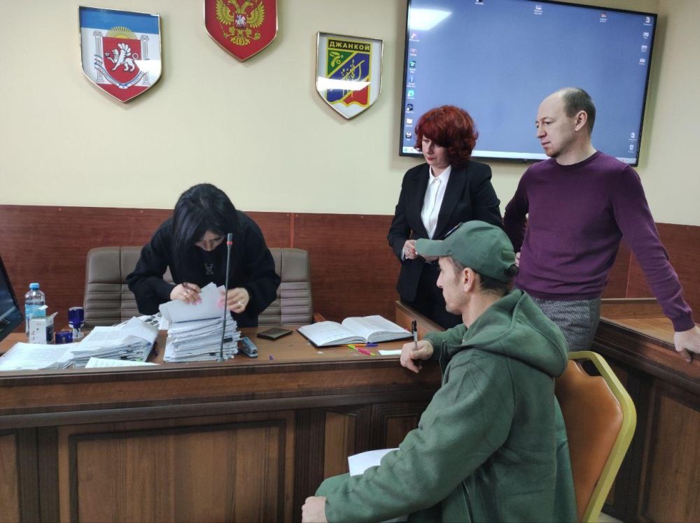 «Управлением архитектуры, градостроительства и земельных отношений администрации города на постоянной основе принимаются заявления на получение земельного участка участникам СВО и членам их семей. На сегодняшний день с... «Управлением архитектуры, градостроительства и земельных отношений администрации города на постоянной основе принимаются заявления на получение земельного участка участникам СВО и членам их семей. На сегодняшний день с...