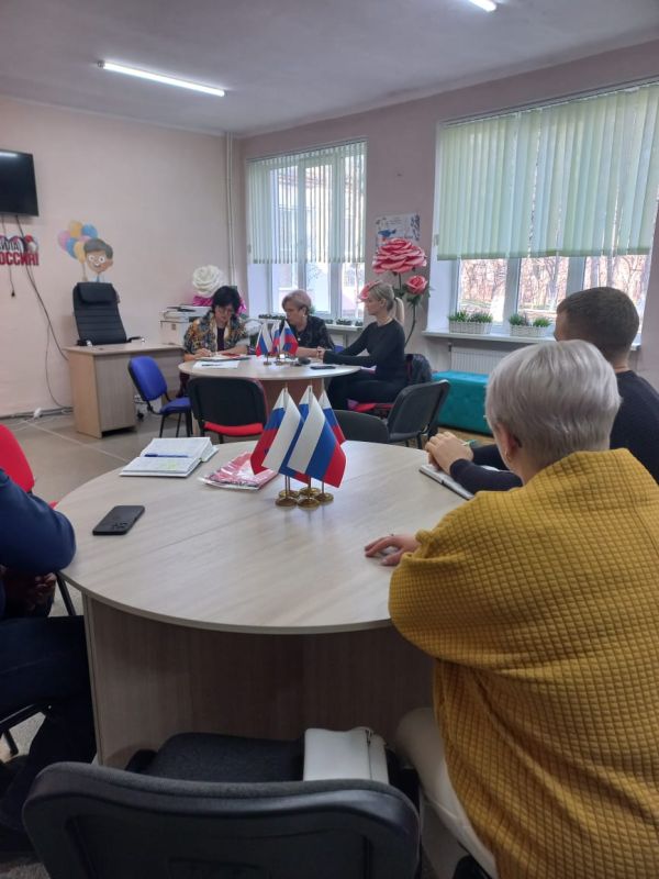 Ольга Урайкина: Сегодня в МБОУ «Плодовская СОШ им. Евгения Сабадашева» состоялось заседание попечительского совета Ольга Урайкина: Сегодня в МБОУ «Плодовская СОШ им. Евгения Сабадашева» состоялось заседание попечительского совета