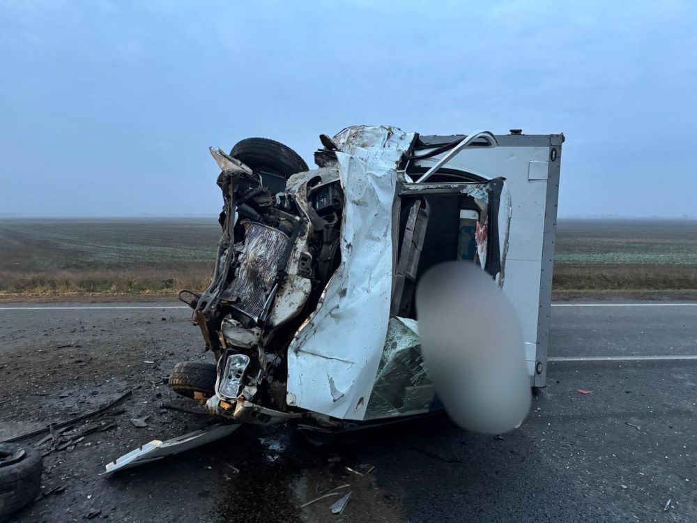 В ДТП с грузовиком под Джанкоем погиб водитель легковушки В ДТП с грузовиком под Джанкоем погиб водитель легковушки