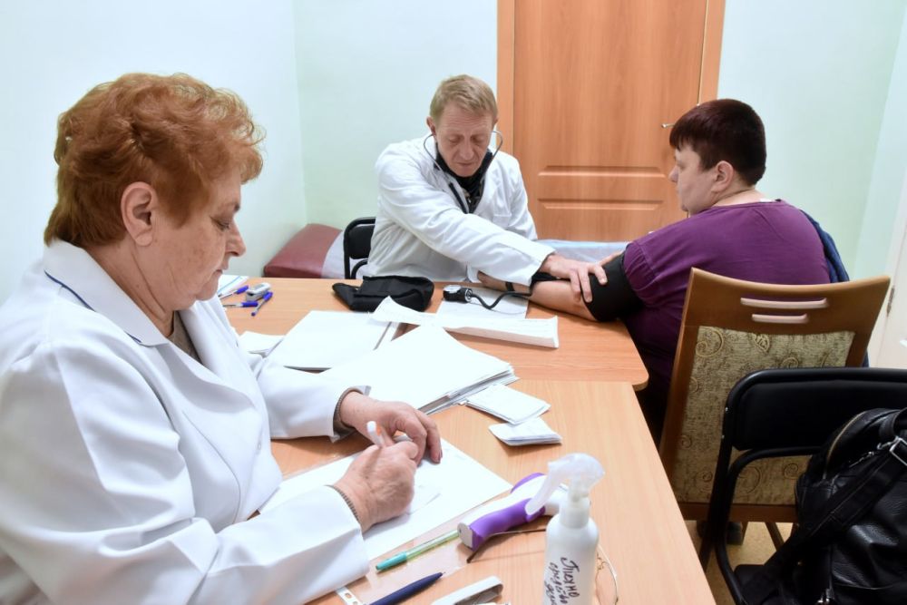 Более 600 сотрудников крымского завода «Фиолент» проверили своё здоровье без отрыва от производства Более 600 сотрудников крымского завода «Фиолент» проверили своё здоровье без отрыва от производства