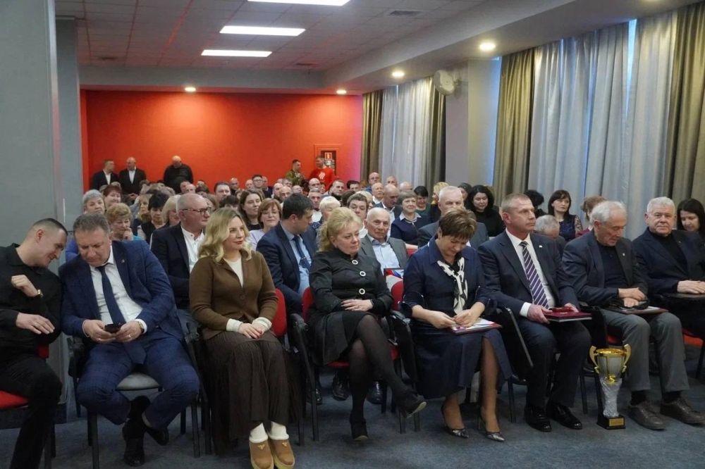 Ольга Торубарова: Крымскому Училищу Олимпийского Резерва 35 лет!!! Ольга Торубарова: Крымскому Училищу Олимпийского Резерва 35 лет!!!