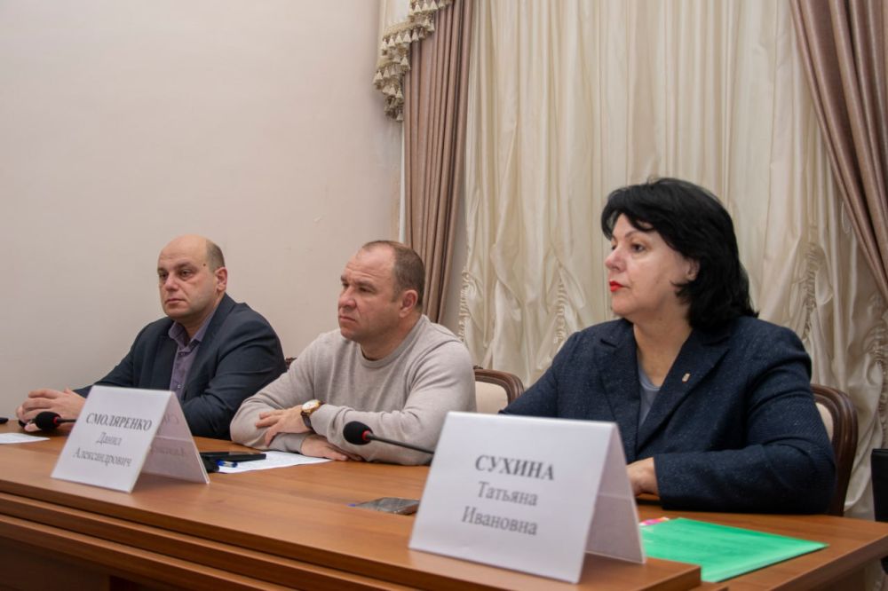 Состоялось оперативно-хозяйственное совещание, в ходе которого руководители структурных подразделений отчитались о проделанной работе Состоялось оперативно-хозяйственное совещание, в ходе которого руководители структурных подразделений отчитались о проделанной работе