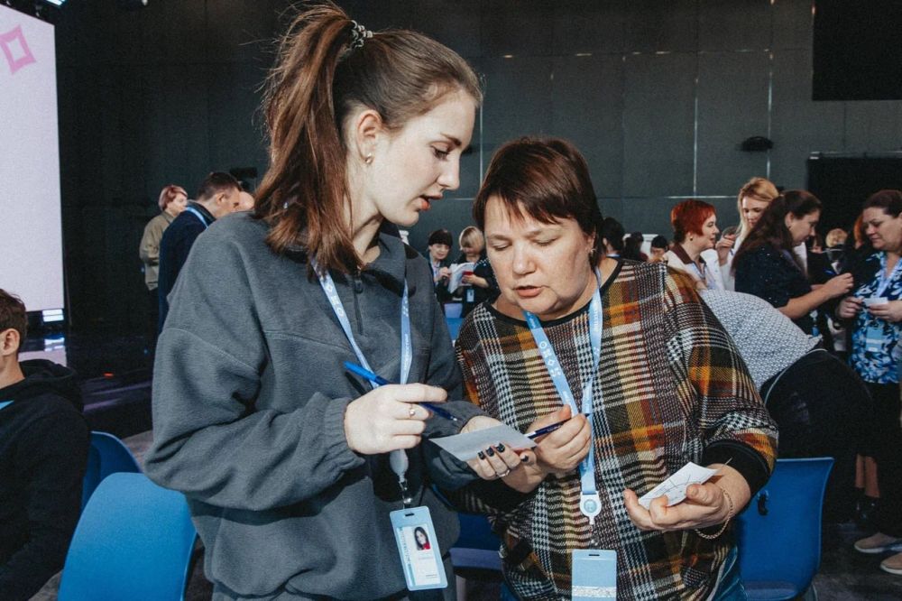 «Таврида.АРТ» открыла школам Крыма творческий подход к воспитанию учеников «Таврида.АРТ» открыла школам Крыма творческий подход к воспитанию учеников