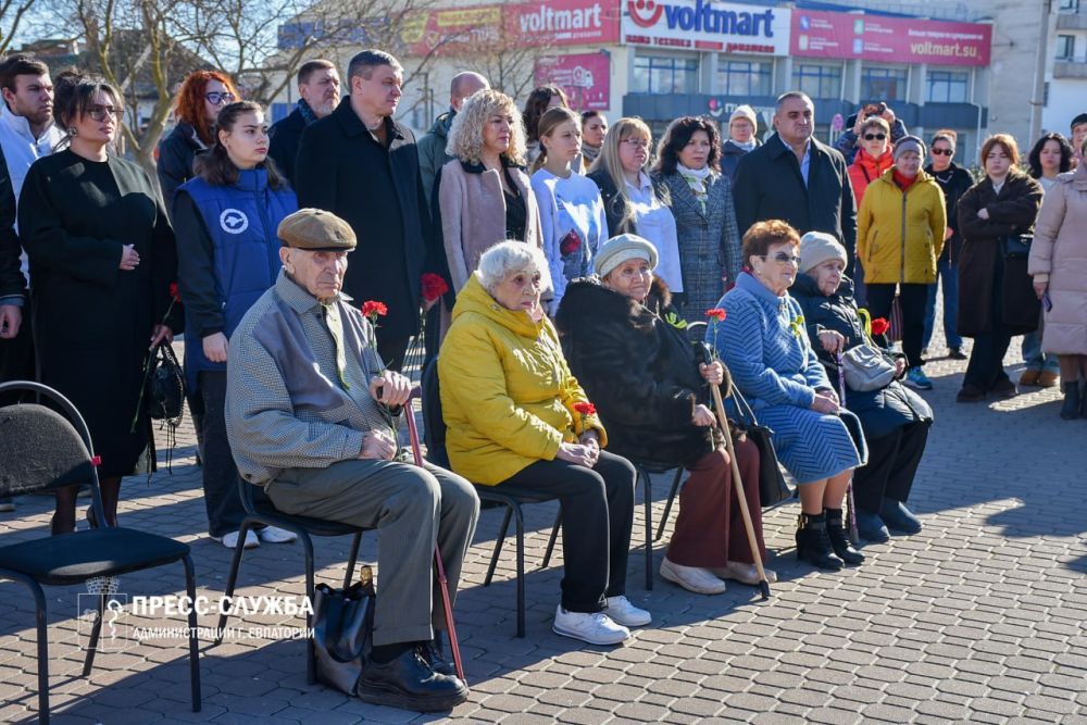 В Евпатории прошла Всероссийская акция памяти «Блокадный хлеб» В Евпатории прошла Всероссийская акция памяти «Блокадный хлеб»