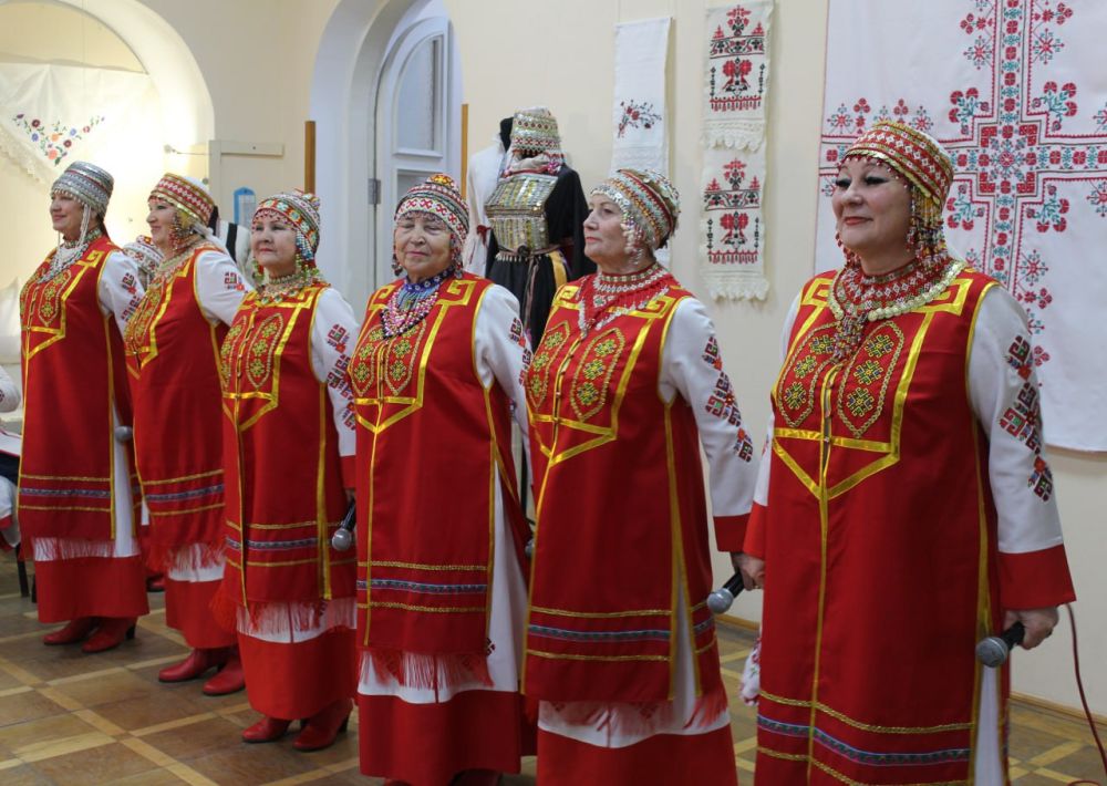 В Крымском этнографическом музее 25 января 2025 г. при поддержке Министерства культуры Республики Крым состоялась торжественная презентация выставки «Мир чувашской культуры. История и современность», приуроченная к 20-летию... В Крымском этнографическом музее 25 января 2025 г. при поддержке Министерства культуры Республики Крым состоялась торжественная презентация выставки «Мир чувашской культуры. История и современность», приуроченная к 20-летию...