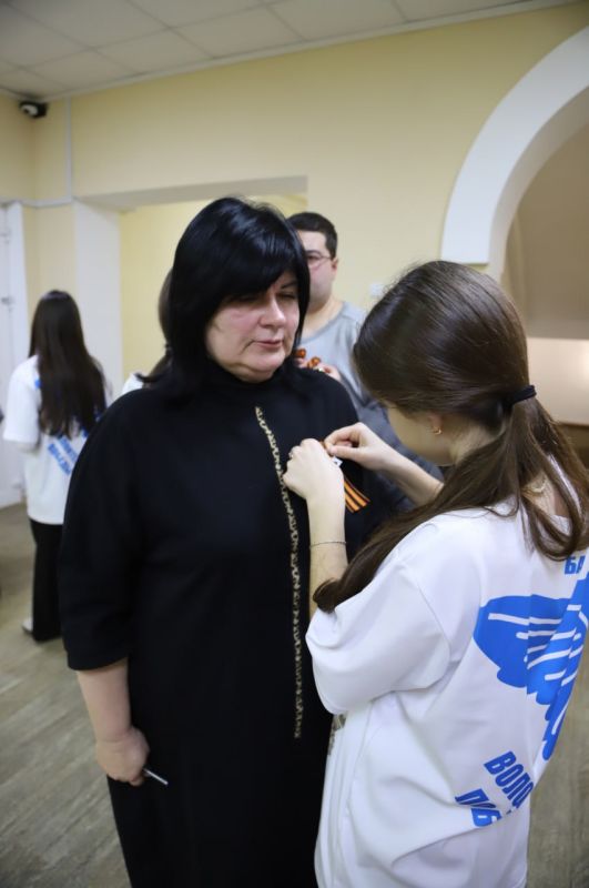 Анжелика Ястребова: В администрации Бахчисарайского района прошел цикл памятных мероприятий: Акция «Блокадный хлеб», «Блокадная ласточка» Анжелика Ястребова: В администрации Бахчисарайского района прошел цикл памятных мероприятий: Акция «Блокадный хлеб», «Блокадная ласточка»
