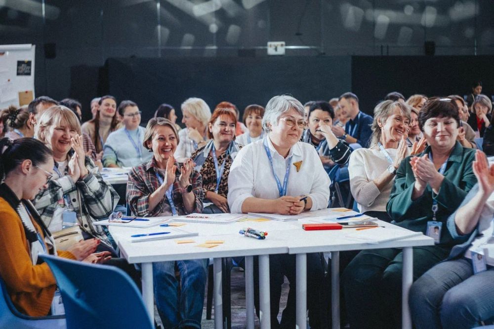 «Таврида.АРТ» открыла школам Крыма творческий подход к воспитанию учеников «Таврида.АРТ» открыла школам Крыма творческий подход к воспитанию учеников