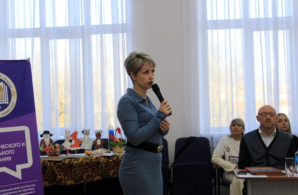 29 января на базе МБОУ «СОШ № 38 имени Героя Российской Федерации В.А. Дорохина» состоялась Международная научно-практическая конференция на тему «Образовательный подход «Обучение служением»: развитие гражданской активности... 29 января на базе МБОУ «СОШ № 38 имени Героя Российской Федерации В.А. Дорохина» состоялась Международная научно-практическая конференция на тему «Образовательный подход «Обучение служением»: развитие гражданской активности...