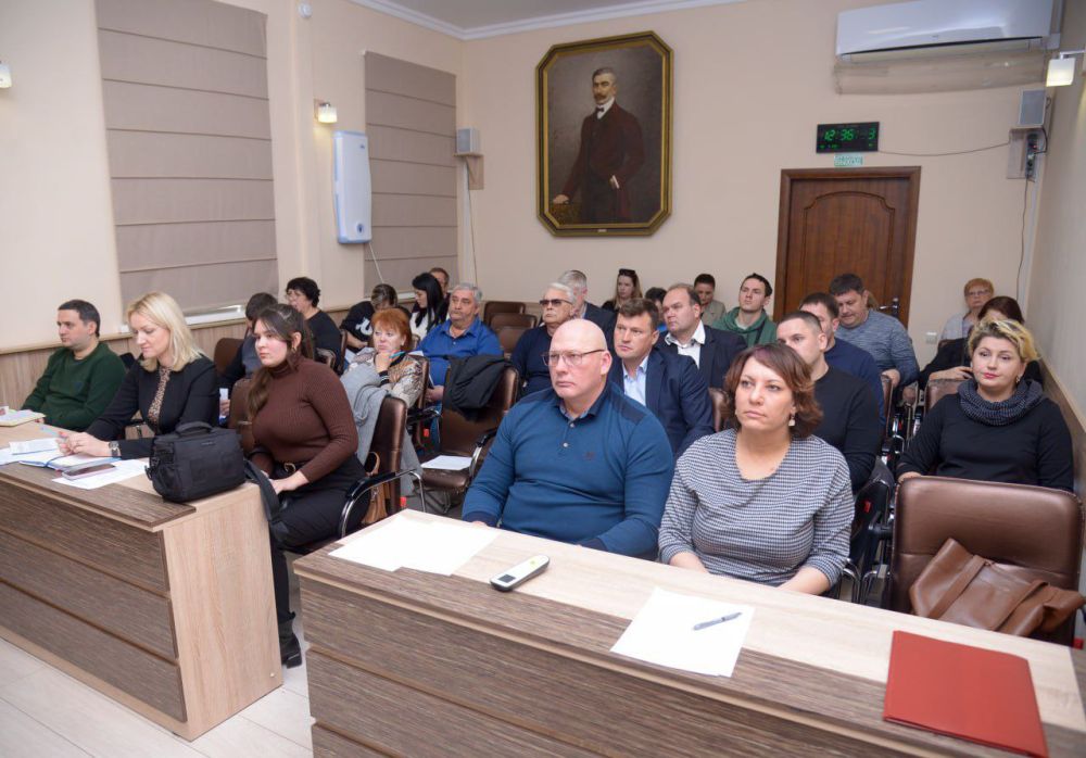 Александр Юрьев: Сегодня состоялась рабочая встреча с руководителями промышленных предприятий, осуществляющих свою деятельность на территории нашего муниципалитета Александр Юрьев: Сегодня состоялась рабочая встреча с руководителями промышленных предприятий, осуществляющих свою деятельность на территории нашего муниципалитета