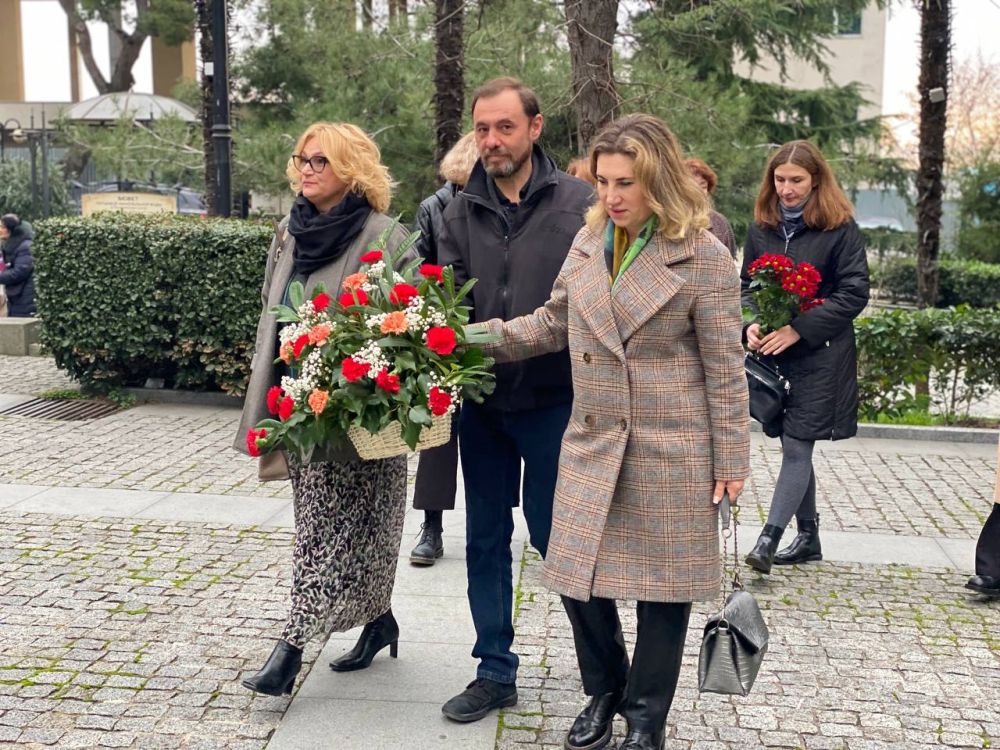 В Ялте стартовали праздничные мероприятия, посвящённые 165-летию Антона Павловича Чехова В Ялте стартовали праздничные мероприятия, посвящённые 165-летию Антона Павловича Чехова