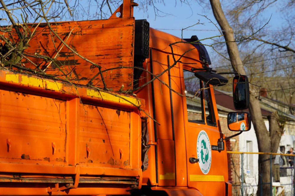 #уборка_городских_территорий #уборка_городских_территорий