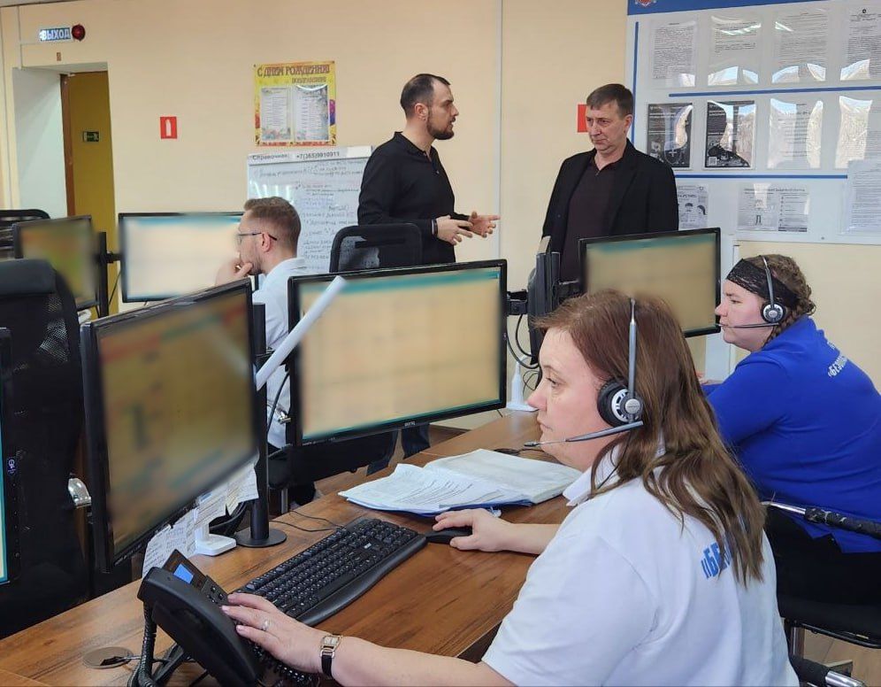 Алексей Ерёменко: Посетил сегодня Центр по приему и обработке экстренных вызовов Системы 112 в ГКУ РК "Безопасный регион" Алексей Ерёменко: Посетил сегодня Центр по приему и обработке экстренных вызовов Системы 112 в ГКУ РК "Безопасный регион"