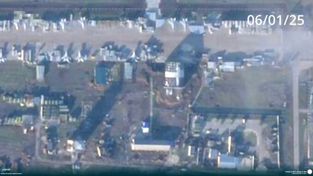 Всего за три месяца на авиабазе Миллерово в Ростовской области возникли защитные ангары для авиации Всего за три месяца на авиабазе Миллерово в Ростовской области возникли защитные ангары для авиации