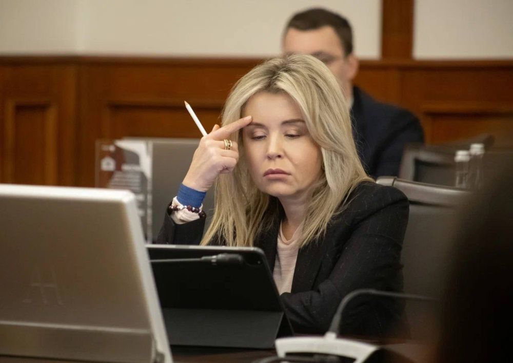 Роман Старовойт провел заседание научно-технического совета, которое было посвящено вопросам минимизации загрязнения морской среды из-за крушения танкеров в Керченском проливе Роман Старовойт провел заседание научно-технического совета, которое было посвящено вопросам минимизации загрязнения морской среды из-за крушения танкеров в Керченском проливе