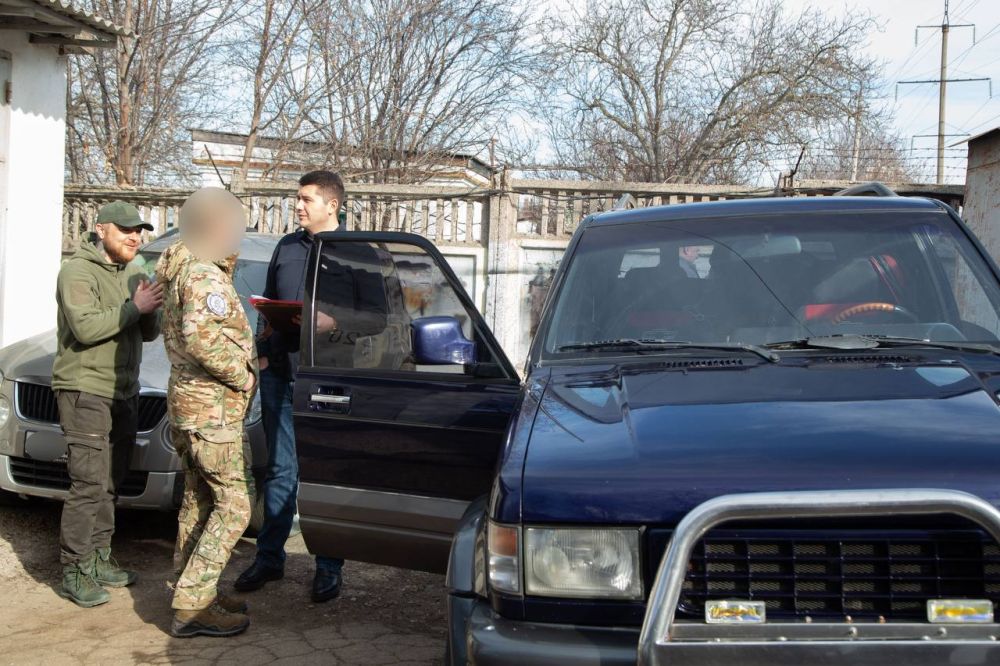 Автомобили для нужд наших защитников в зоне СВО передали депутаты Госсовета Автомобили для нужд наших защитников в зоне СВО передали депутаты Госсовета