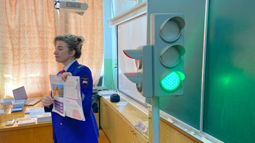 ЛАБОРАТОРИЯ БЕЗОПАСНОСТИ ЛАБОРАТОРИЯ БЕЗОПАСНОСТИ