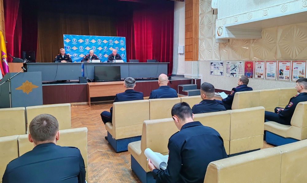 В Управлении МВД России по г. Ялте состоялось подведение итогов оперативно-служебной деятельности за 2024 год В Управлении МВД России по г. Ялте состоялось подведение итогов оперативно-служебной деятельности за 2024 год