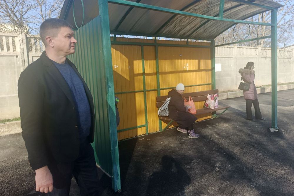 Александр Юрьев: Проверил качество работ по ремонту тротуаров и санитарной очистке улиц Александр Юрьев: Проверил качество работ по ремонту тротуаров и санитарной очистке улиц