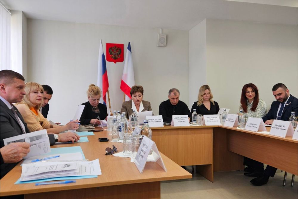 #ОПРК. 30 января 2025 года в Крымском среднем профессиональном училище (техникум) Олимпийского резерва имени Леонида Фёдоровича Ярового прошло выездное заседание Комитета Государственного Совета Республики Крым по культуре... #ОПРК. 30 января 2025 года в Крымском среднем профессиональном училище (техникум) Олимпийского резерва имени Леонида Фёдоровича Ярового прошло выездное заседание Комитета Государственного Совета Республики Крым по культуре...