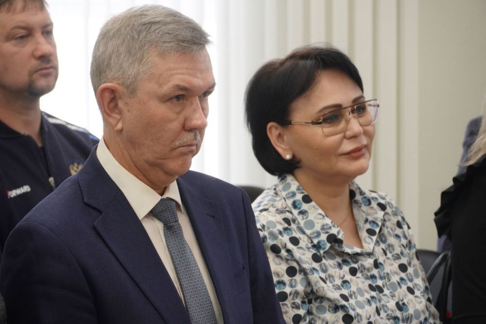 #ОПРК. 30 января 2025 года в Крымском среднем профессиональном училище (техникум) Олимпийского резерва имени Леонида Фёдоровича Ярового прошло выездное заседание Комитета Государственного Совета Республики Крым по культуре... #ОПРК. 30 января 2025 года в Крымском среднем профессиональном училище (техникум) Олимпийского резерва имени Леонида Фёдоровича Ярового прошло выездное заседание Комитета Государственного Совета Республики Крым по культуре...