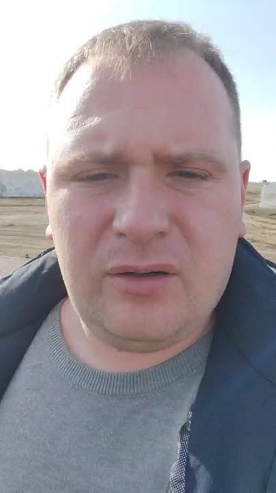 Денис Олейник: В поселке Раздольное продолжаются работы по благоустройству центрального стадиона