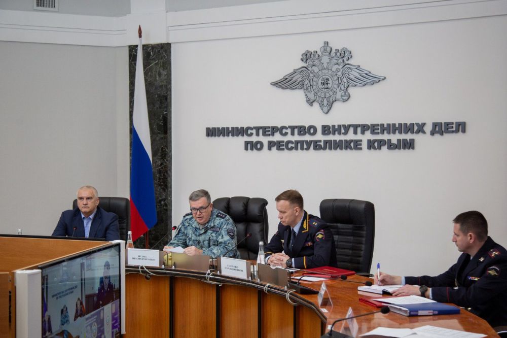 Виталий Шулика принял участие в подведении итогов оперативно-служебной деятельности МВД по Республике Крым за 2024 год Виталий Шулика принял участие в подведении итогов оперативно-служебной деятельности МВД по Республике Крым за 2024 год