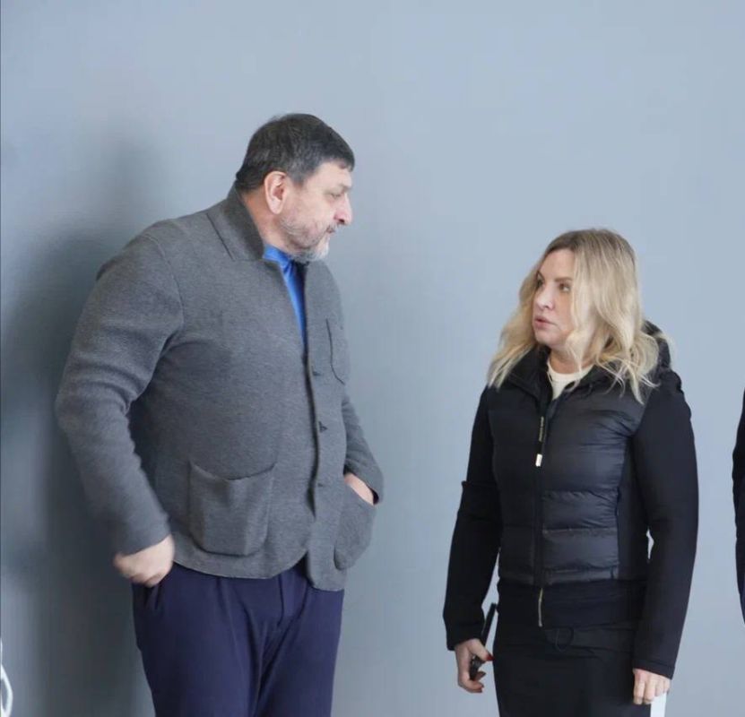 Ольга Торубарова: ПРОВЕЛИ РЕМОНТ БАССЕЙНА В КЕРЧИ! Ольга Торубарова: ПРОВЕЛИ РЕМОНТ БАССЕЙНА В КЕРЧИ!