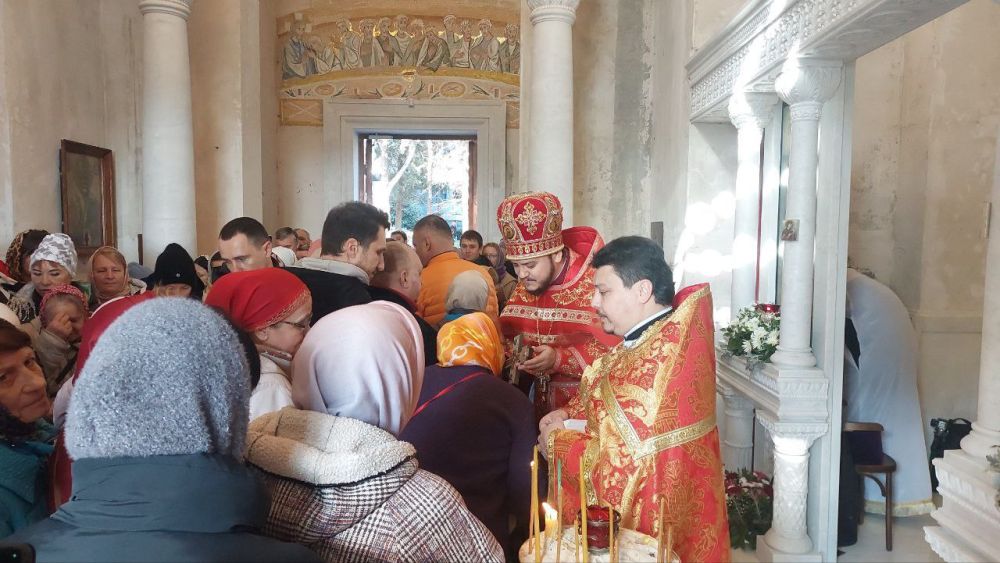 Галина Огнёва: Дорогие православные алуштинцы! Галина Огнёва: Дорогие православные алуштинцы!
