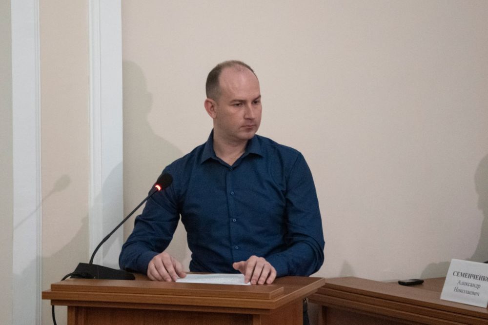 В Симферополе состоялось оперативно-хозяйственное совещание, в ходе которого руководители структурных подразделений отчитались о проделанной работе В Симферополе состоялось оперативно-хозяйственное совещание, в ходе которого руководители структурных подразделений отчитались о проделанной работе
