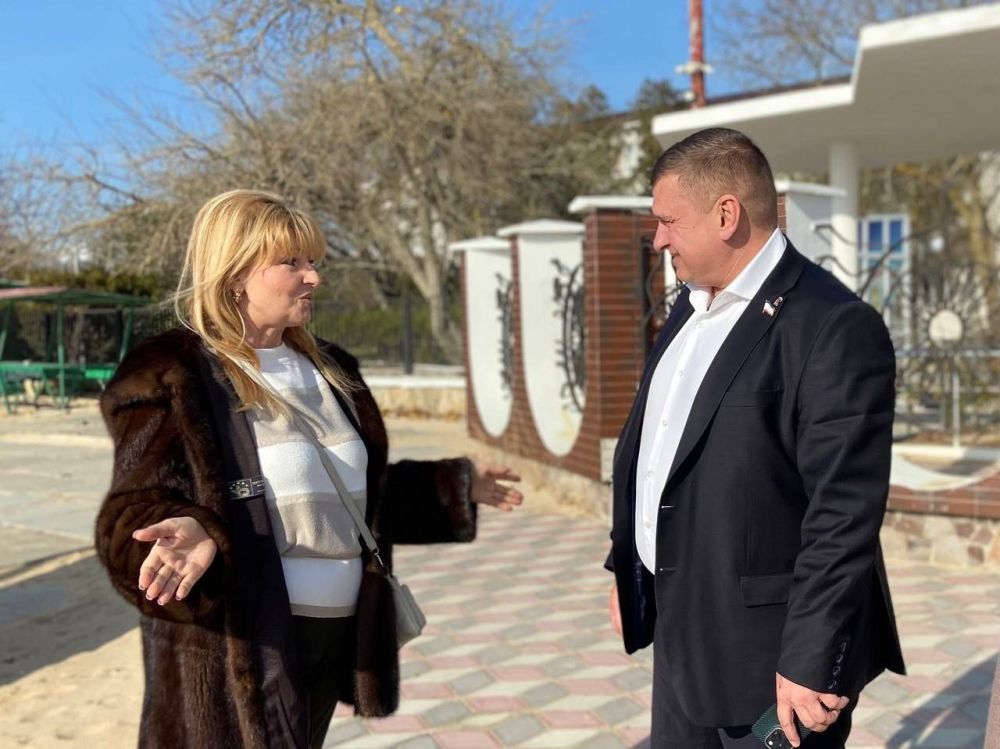 Роман Тихончук оценил подготовку санатория «Дружба» к летнему сезону Роман Тихончук оценил подготовку санатория «Дружба» к летнему сезону