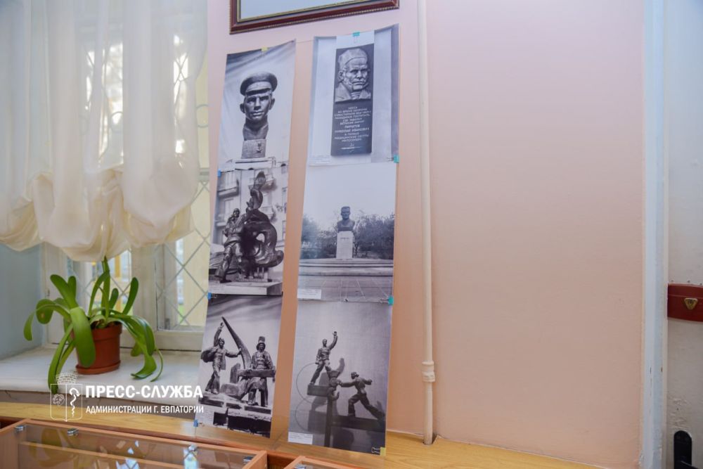 В Евпатории проходит выставка, посвященная номинантам премии им. Дувана В Евпатории проходит выставка, посвященная номинантам премии им. Дувана