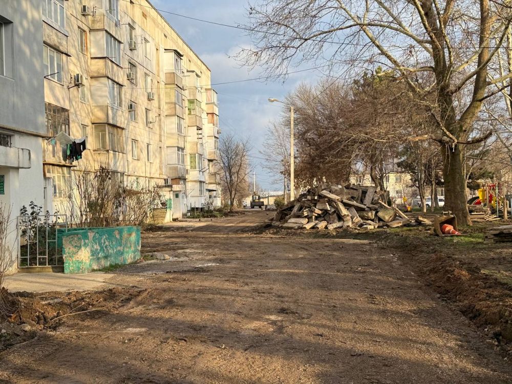 Анастасия Гридчина: Утро началось на округе № 6, охватывающем Железнодорожный район г. Симферополя и Мирновское сельское поселение Симферопольского района Анастасия Гридчина: Утро началось на округе № 6, охватывающем Железнодорожный район г. Симферополя и Мирновское сельское поселение Симферопольского района