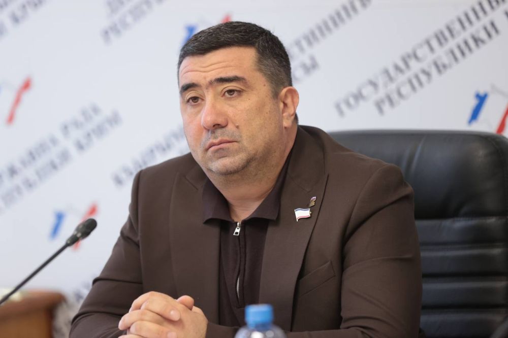 Более 150 тонн гуманитарной помощи в зону СВО были переданы национально-культурными автономиями Крыма Более 150 тонн гуманитарной помощи в зону СВО были переданы национально-культурными автономиями Крыма