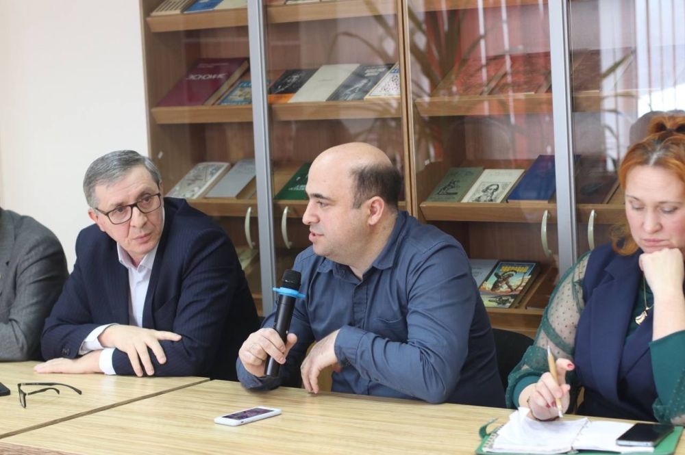 Политико-философский семинар прошел в Симферополе | 06.02.2025 Политико-философский семинар прошел в Симферополе | 06.02.2025