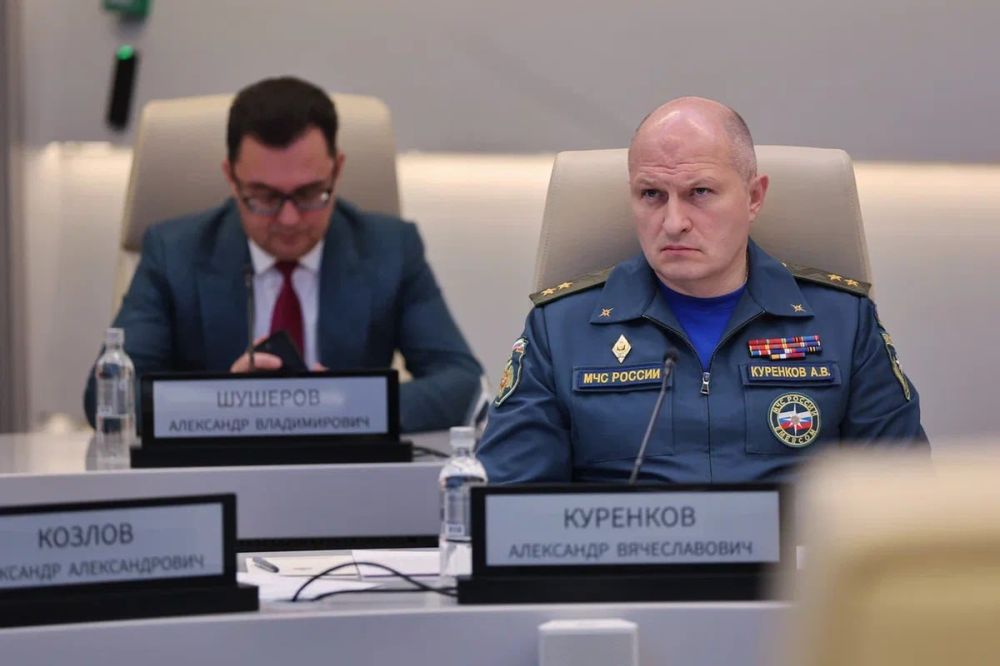 Вице-премьер Виталий Савельев провел заседание правкомиссии для координации работ по ликвидации последствий чрезвычайной ситуации, вызванной крушением танкеров в Керченском проливе Вице-премьер Виталий Савельев провел заседание правкомиссии для координации работ по ликвидации последствий чрезвычайной ситуации, вызванной крушением танкеров в Керченском проливе