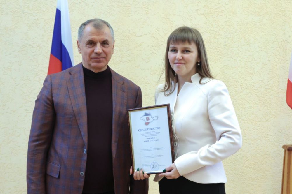 Владимир Константинов: За 10 лет в российском Крыму созданы новые научные центры, лаборатории, в действующих учреждениях обновлена материально-техническая база Владимир Константинов: За 10 лет в российском Крыму созданы новые научные центры, лаборатории, в действующих учреждениях обновлена материально-техническая база