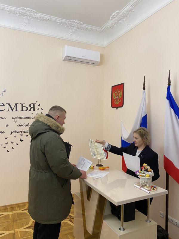В крымской столице зарегистрировано пятисотое рождение с начала года В крымской столице зарегистрировано пятисотое рождение с начала года