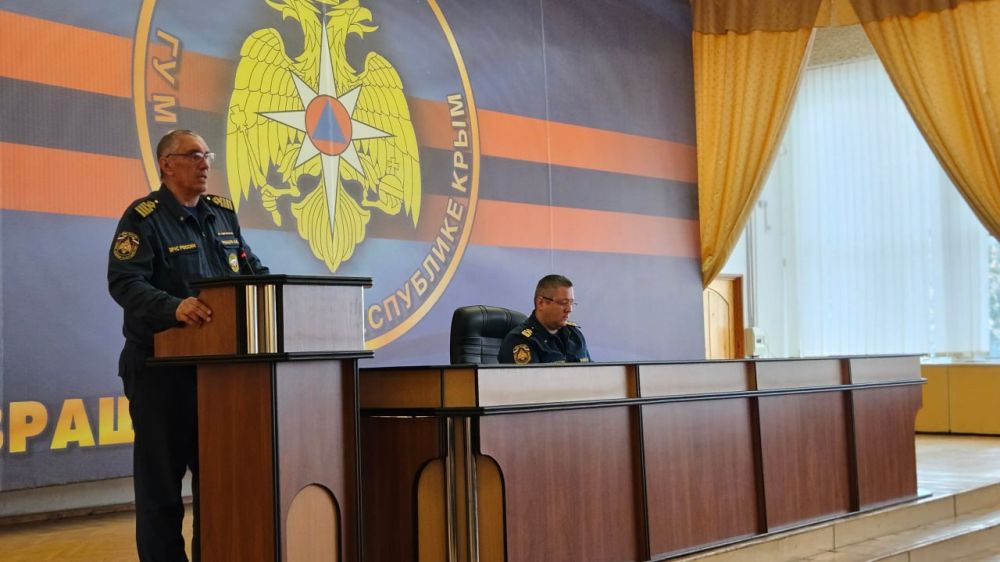 Заседание сотрудников Центра ГИМС и ОБВО Главного управления МЧС России по Республике Крым Заседание сотрудников Центра ГИМС и ОБВО Главного управления МЧС России по Республике Крым