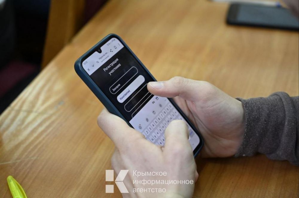 Сегодня крымчане написали диктант «Наука во имя Победы» Сегодня крымчане написали диктант «Наука во имя Победы»