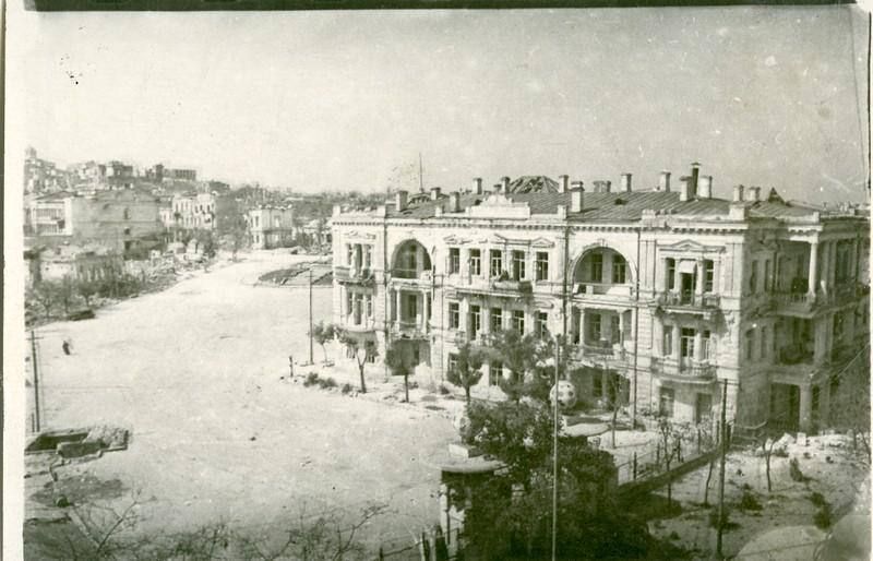 Историческое здание Севастополя: от гостиничных номеров до учебных аудиторий Историческое здание Севастополя: от гостиничных номеров до учебных аудиторий