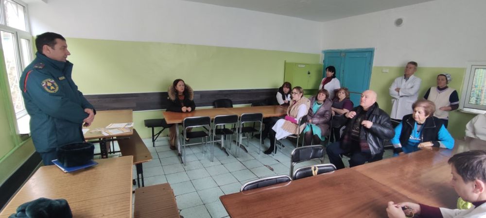 Профилактические мероприятия на объектах здравоохранения - важная составляющая деятельности ГУ МЧС России по Республике Крым Профилактические мероприятия на объектах здравоохранения - важная составляющая деятельности ГУ МЧС России по Республике Крым