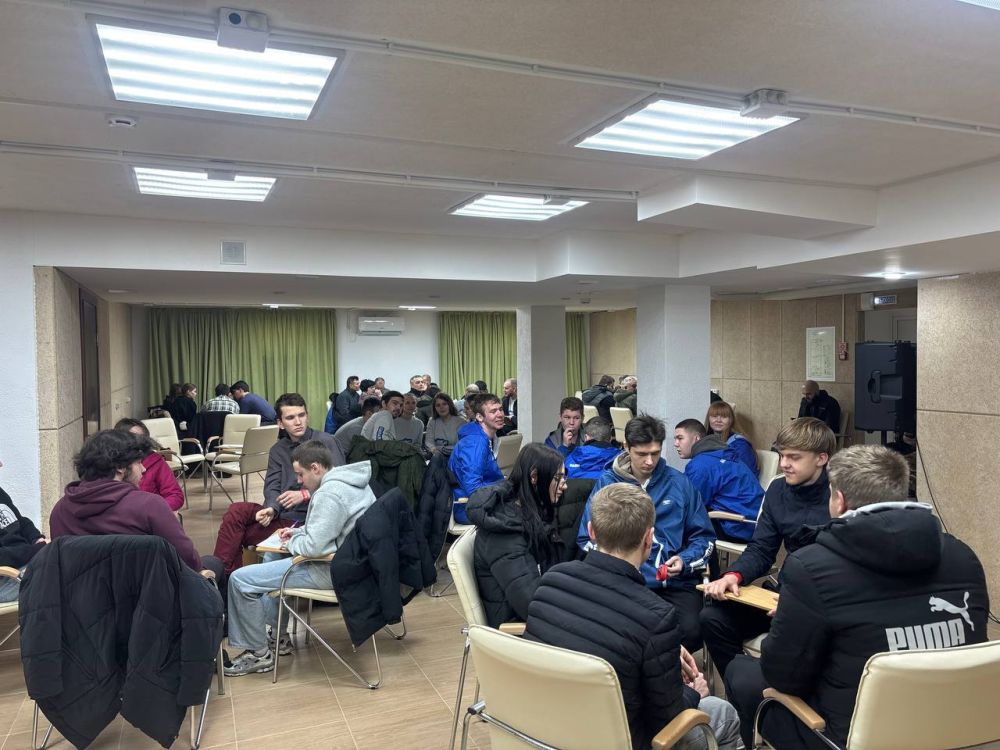 Игорь Кастюкевич: Волонтеры, которые помогают в ликвидации последствий разлива мазута в Черном море и работают на Бугазской косе, неукоснительно соблюдают режим труда и отдыха Игорь Кастюкевич: Волонтеры, которые помогают в ликвидации последствий разлива мазута в Черном море и работают на Бугазской косе, неукоснительно соблюдают режим труда и отдыха