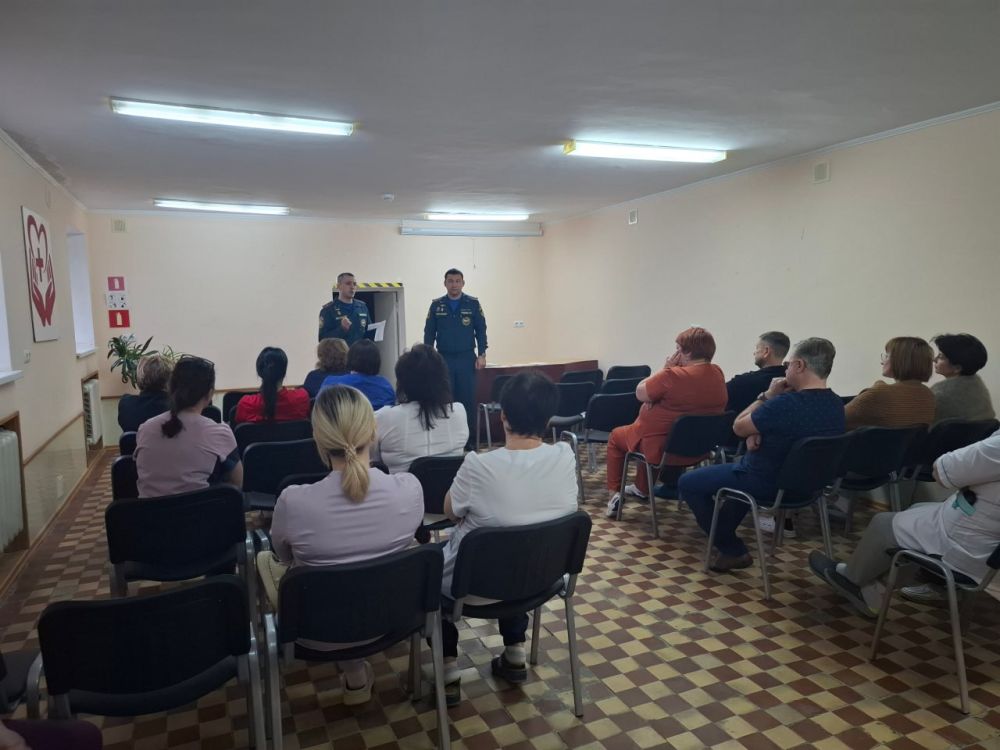 Профилактические мероприятия на объектах здравоохранения - важная составляющая деятельности ГУ МЧС России по Республике Крым Профилактические мероприятия на объектах здравоохранения - важная составляющая деятельности ГУ МЧС России по Республике Крым