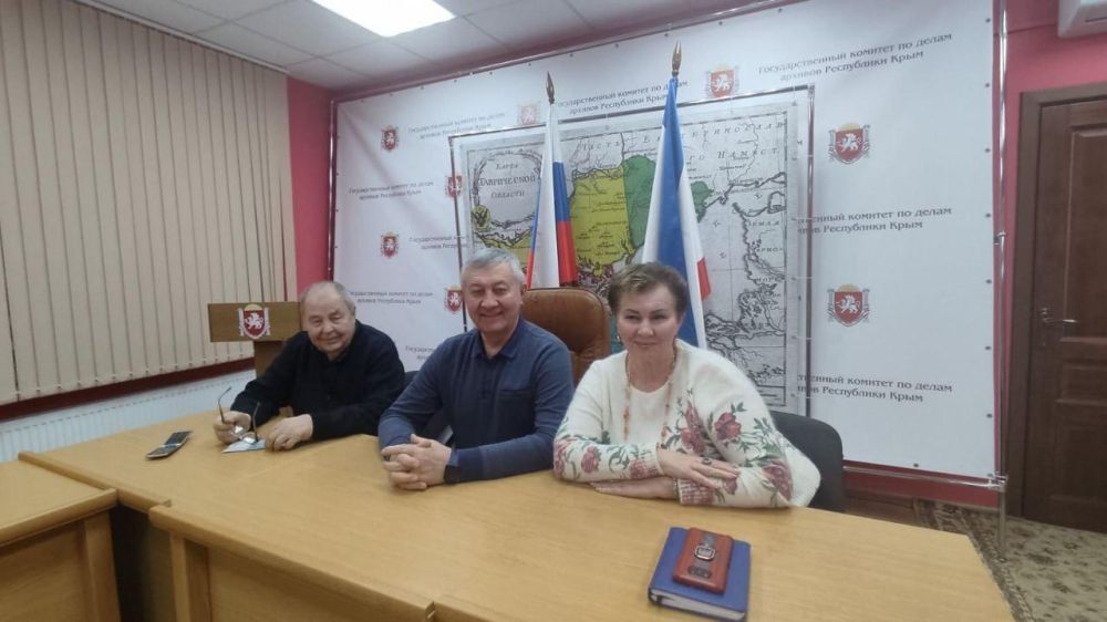 Продолжается сотрудничество крымских архивистов с общественными организациями Симферополя Продолжается сотрудничество крымских архивистов с общественными организациями Симферополя