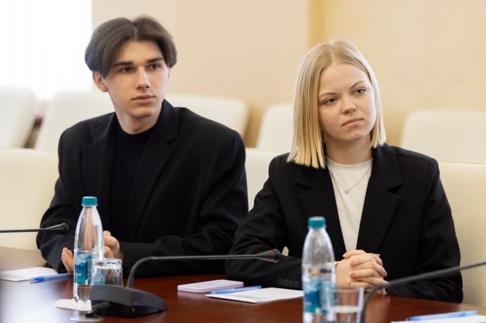 В вузах Крыма появятся «Центры содействия» для студентов В вузах Крыма появятся «Центры содействия» для студентов