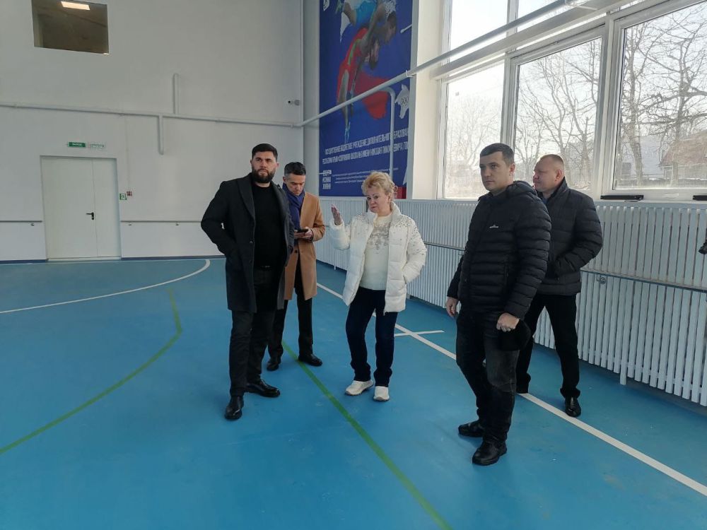 Светлана Маслова: В Республике Крым завершено строительство физкультурно-оздоровительного комплекса (ФОК) в с.Доброе Симферопольского района Светлана Маслова: В Республике Крым завершено строительство физкультурно-оздоровительного комплекса (ФОК) в с.Доброе Симферопольского района