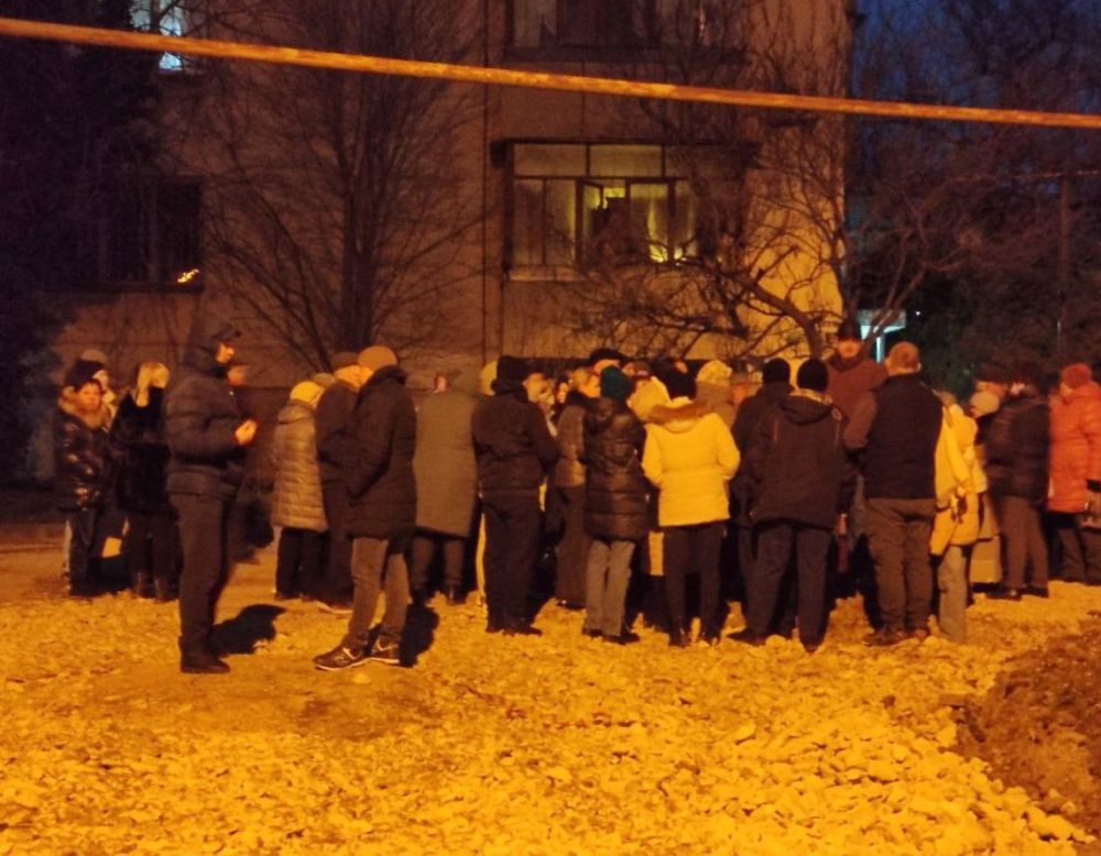 Игорь Ткаченко: Провел встречу с жителями многоквартирных домов в районе улицы Крымской по вопросу ремонта межквартального проезда с открытием выезда на ул. Крымскую Игорь Ткаченко: Провел встречу с жителями многоквартирных домов в районе улицы Крымской по вопросу ремонта межквартального проезда с открытием выезда на ул. Крымскую