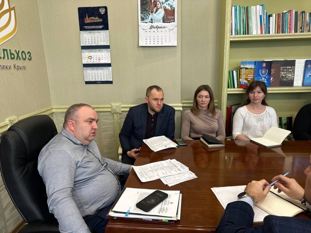 Состоялась встреча с представителями организаций, реализующих на территории Республики Крым сельскохозяйственную технику и запасные части к ней, а также осуществляющих гарантийное и послегарантийное обслуживание Состоялась встреча с представителями организаций, реализующих на территории Республики Крым сельскохозяйственную технику и запасные части к ней, а также осуществляющих гарантийное и послегарантийное обслуживание