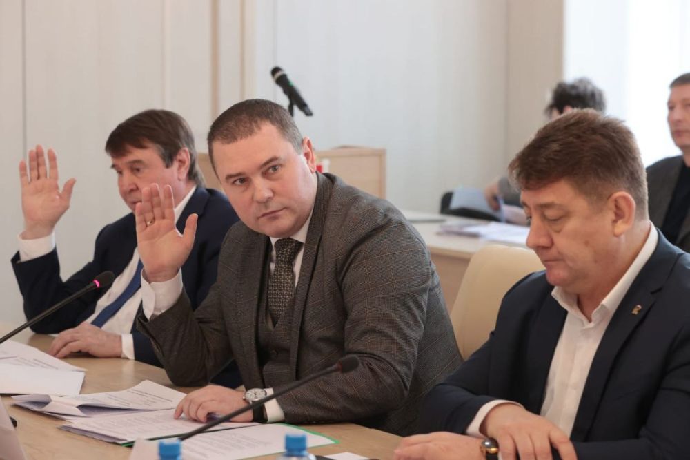 В Государственном Совете прошло заседание Крымского регионального отделения Общероссийской общественно-государственной организации «Ассамблея народов России» В Государственном Совете прошло заседание Крымского регионального отделения Общероссийской общественно-государственной организации «Ассамблея народов России»